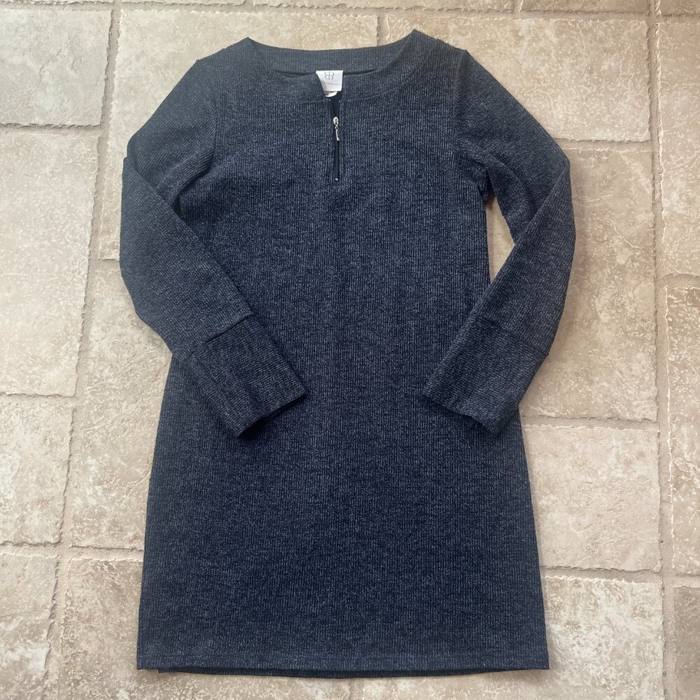 Papillon Blanc Long Sleeve Knit Dress with zipper neckline‎ - Size Medium